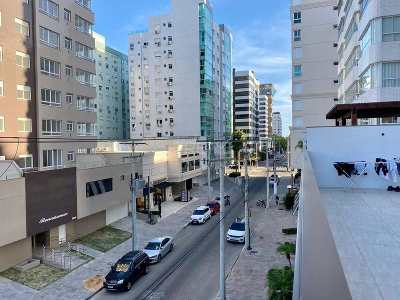 Apartamento com terraço de frente Leste: 11ª foto da galeria de imagens do imóvel