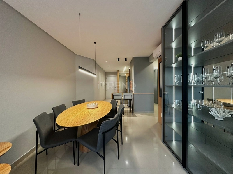 AMPLO APARTAMENTO DE FRENTE: 13ª foto da galeria de imagens do imóvel