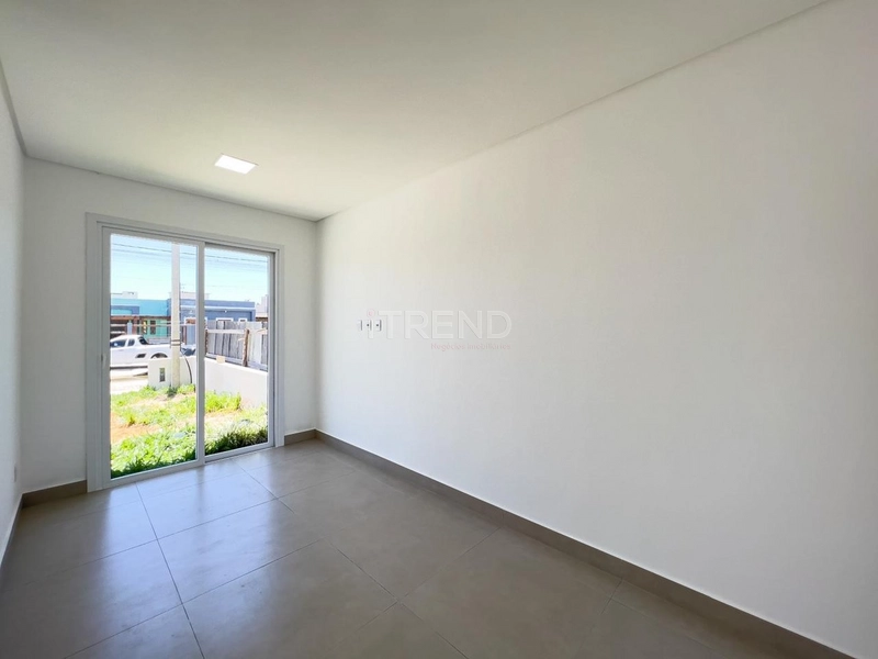 Ótima Casa 2 quartos sendo 1 suite amplo espaço em Capão da Canoa: 3ª foto da galeria de imagens do imóvel
