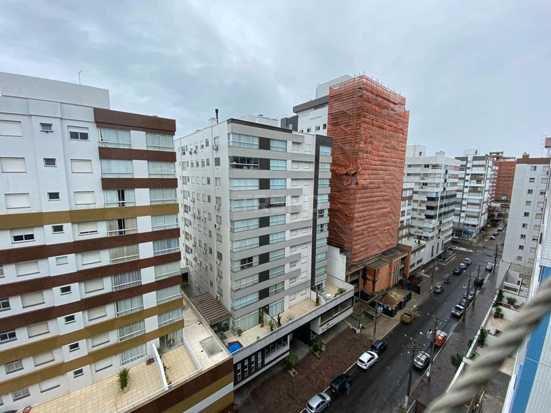 Apartamento mobiliado e decorado no bairro Navegantes em Capão da Cano: 1ª foto da galeria de imagens do imóvel