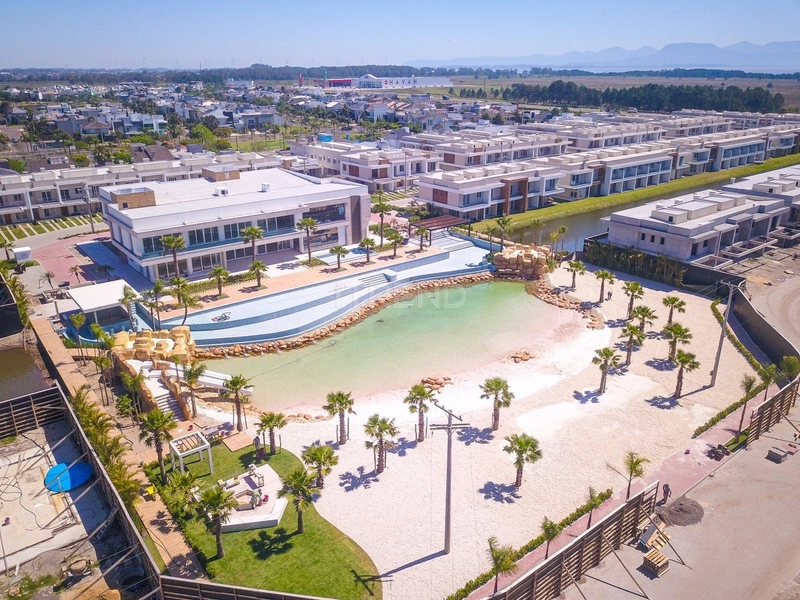 Resort com praia Artificial: 7ª foto da galeria de imagens do imóvel