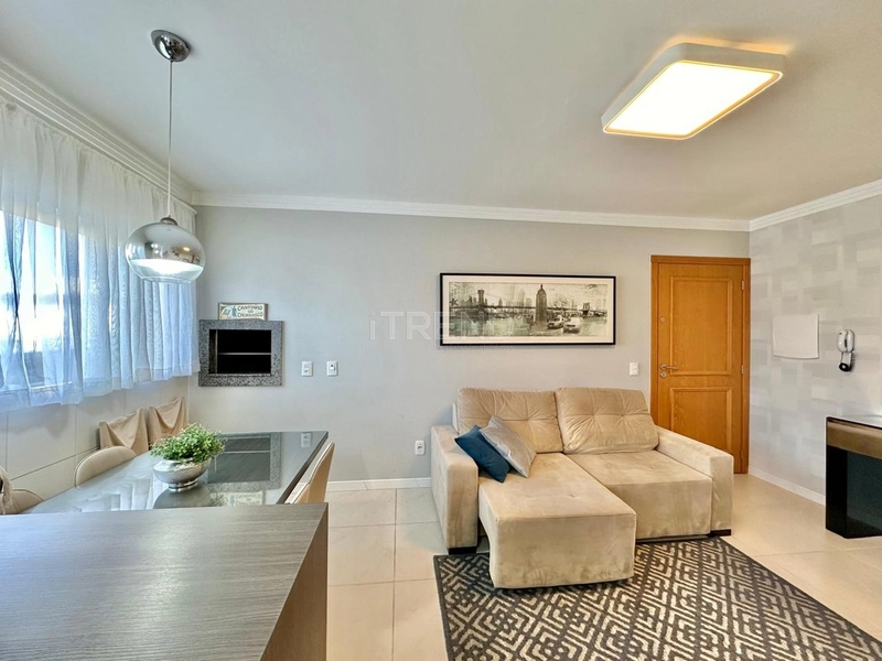 Belo Apartamento de 2 Dormitórios.: 3ª foto da galeria de imagens do imóvel