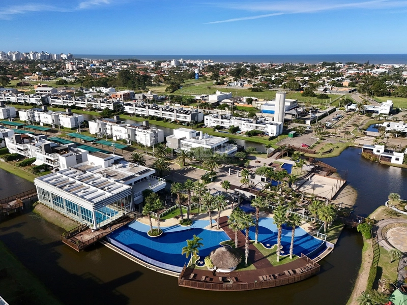 ROSSI ATLÂNTIDA: 7ª foto da galeria de imagens do imóvel