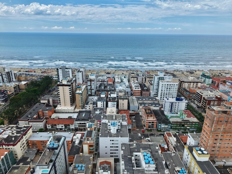 APARTAMENTO ESPAÇOSO,  ANDAR ALTO COM VISTA DO MAR.: 32ª foto da galeria de imagens do imóvel