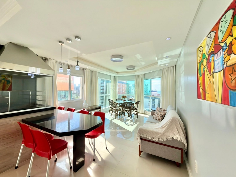 APARTAMENTO ESPAÇOSO,  ANDAR ALTO COM VISTA DO MAR.: 35ª foto da galeria de imagens do imóvel
