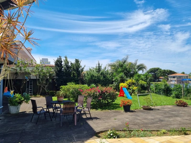 Excelente sobrado no Atlântida Lagos Park: 2ª foto da galeria de imagens do imóvel