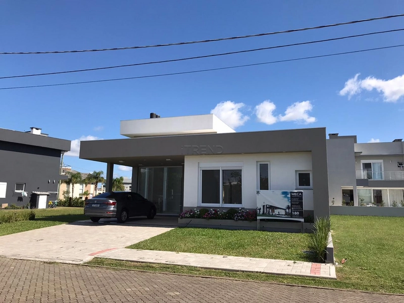 Linda casa térrea: 4ª foto da galeria de imagens do imóvel