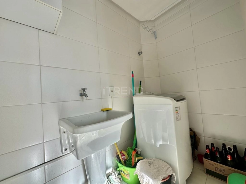 Amplo apartamento e bem iluminado: 16ª foto da galeria de imagens do imóvel