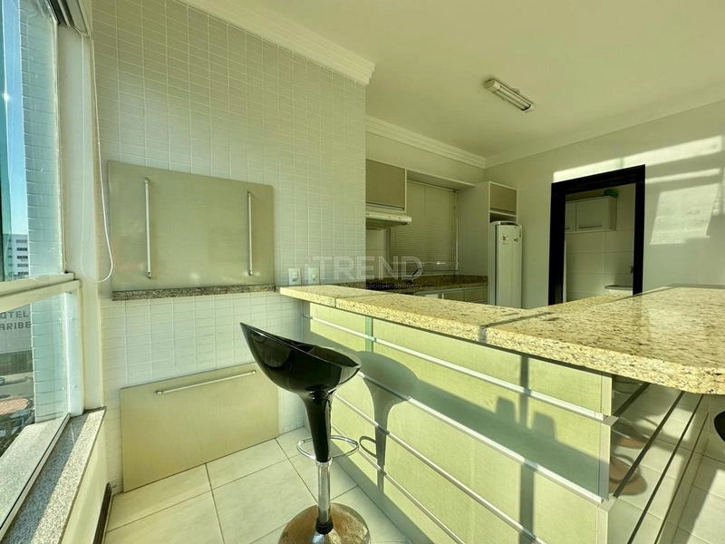 Amplo apartamento e bem iluminado: 7ª foto da galeria de imagens do imóvel