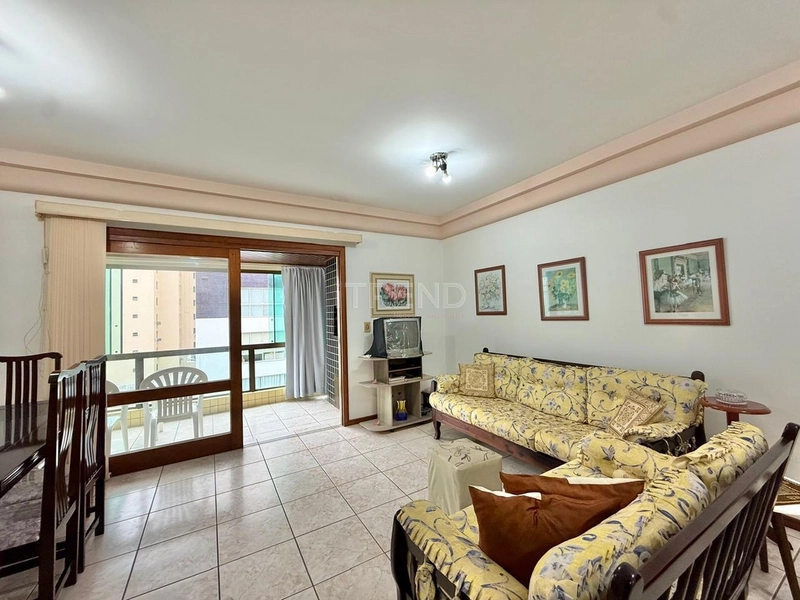 Amplo apartamento na Avenida Ararigboia: 27ª foto da galeria de imagens do imóvel