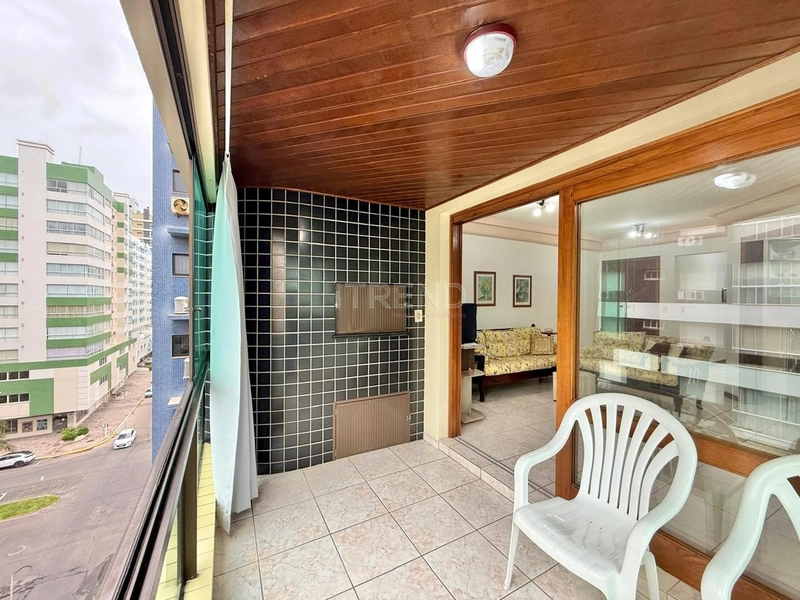 Amplo apartamento na Avenida Ararigboia: 7ª foto da galeria de imagens do imóvel
