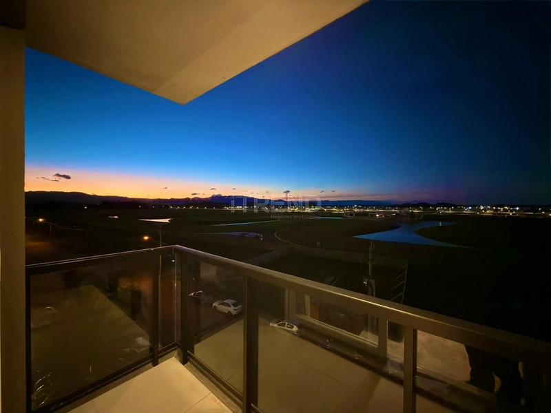 APARTAMENTO À VENDA EM XANGRI-LÁ - NOVIDADE MOBILIADO E DECORADO: 3ª foto da galeria de imagens do imóvel