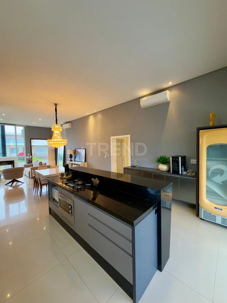 Espetacular casa 3 suítes em condomínio fechado: 4ª foto da galeria de imagens do imóvel