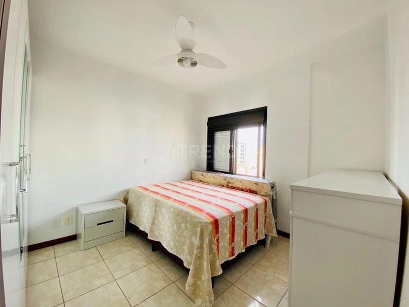 Apartamento de 1 dormitório com sacada de frente no centro: 8ª foto da galeria de imagens do imóvel