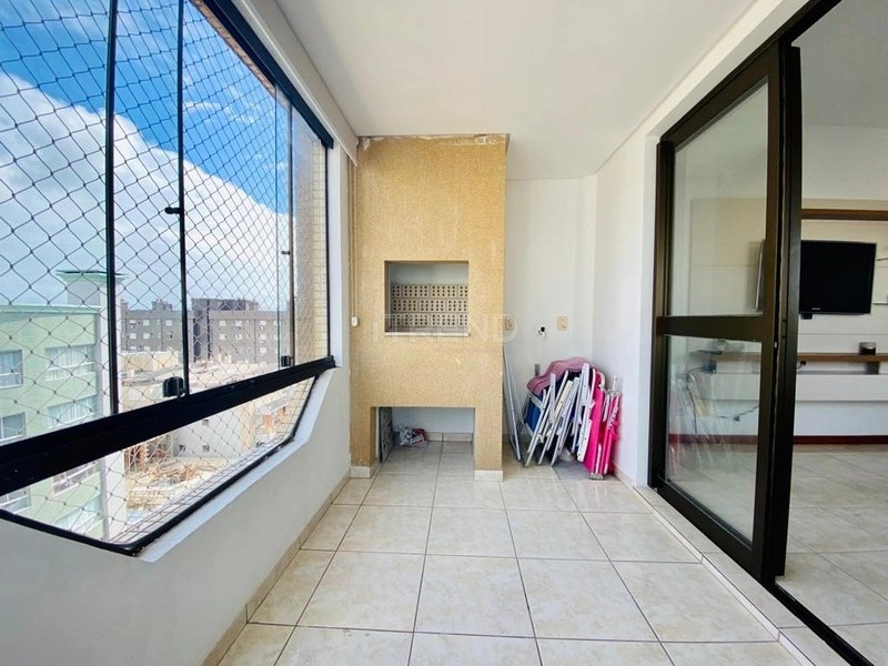 Apartamento de 1 dormitório com sacada de frente no centro: 6ª foto da galeria de imagens do imóvel