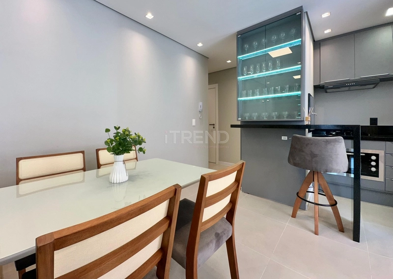 APARTAMENTO Á VENDA NO BAIRRO NAVEGANTES, PRÓXIMO DO MAR: 5ª foto da galeria de imagens do imóvel