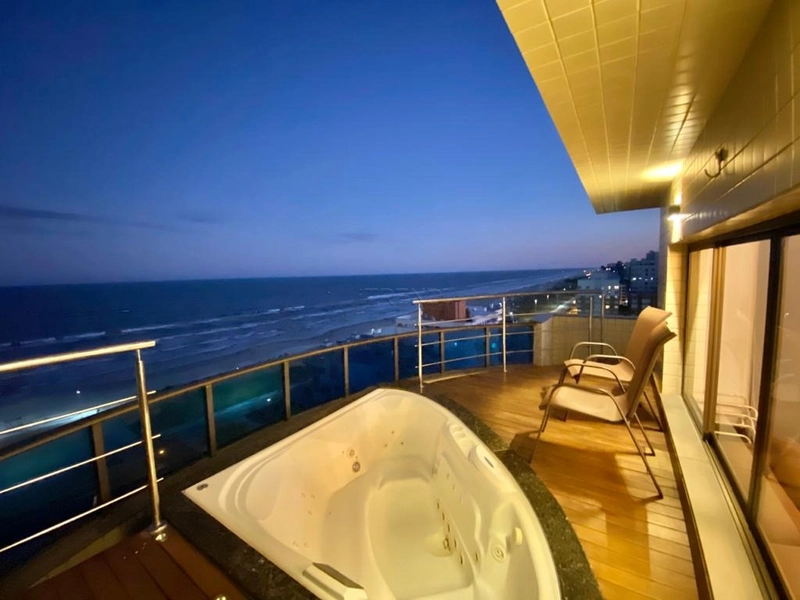INCRÍVEL COBERTURA COM VISTA PARA O MAR: 1ª foto da galeria de imagens do imóvel