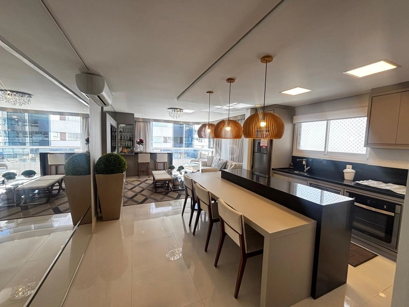 Amplo apartamento em Capão com vista para o mar.: 2ª foto da galeria de imagens do imóvel