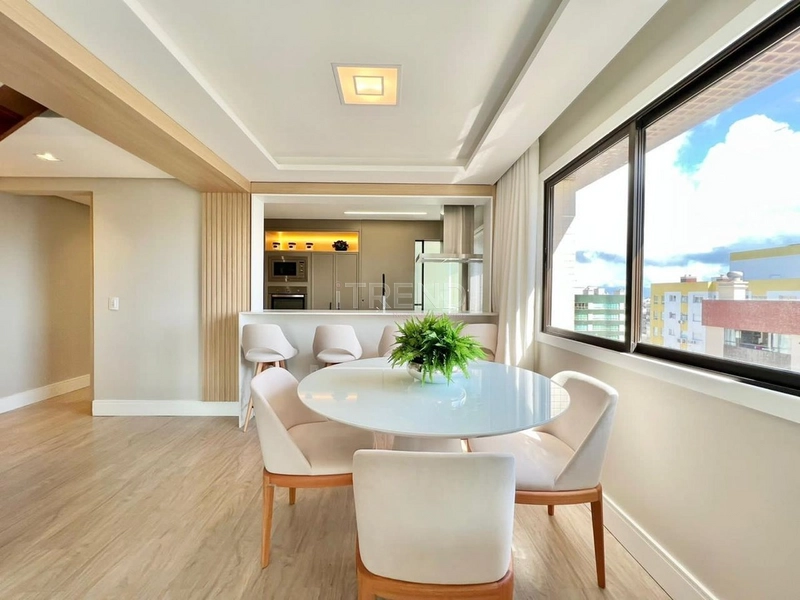 COBERTURA DUPLEX  VISTA ETERNA DO MAR FRENTE PARA PRAÇA: 2ª foto da galeria de imagens do imóvel