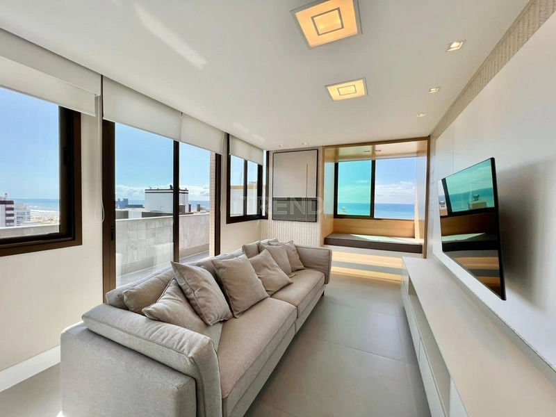 COBERTURA DUPLEX  VISTA ETERNA DO MAR FRENTE PARA PRAÇA: 1ª foto da galeria de imagens do imóvel