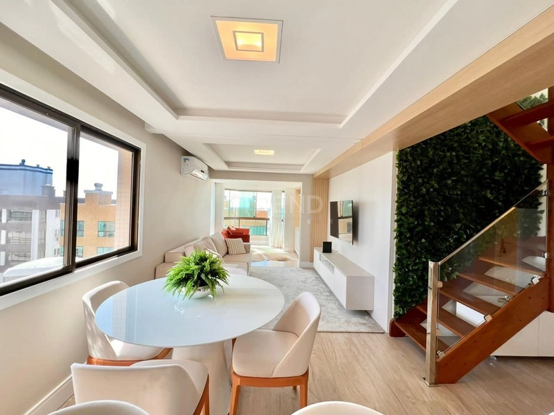 COBERTURA DUPLEX  VISTA ETERNA DO MAR FRENTE PARA PRAÇA: 27ª foto da galeria de imagens do imóvel