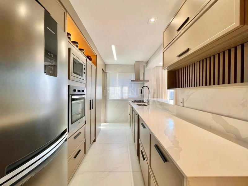 COBERTURA DUPLEX  VISTA ETERNA DO MAR FRENTE PARA PRAÇA: 35ª foto da galeria de imagens do imóvel