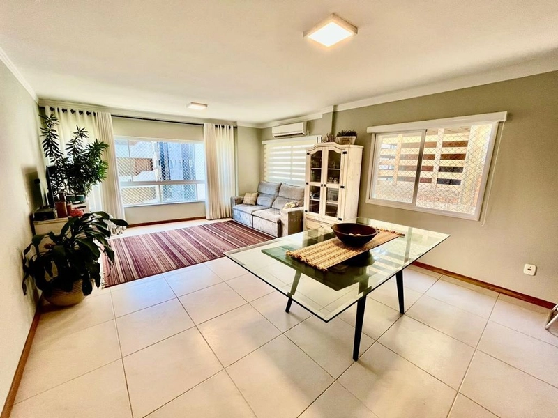 Apartamento de frente  pertinho do mar!!: 4ª foto da galeria de imagens do imóvel
