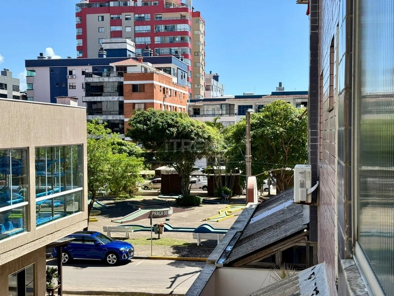 PRÓXIMO PRAÇA DO MINI GOLF: 15ª foto da galeria de imagens do imóvel