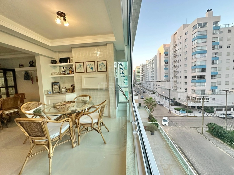Amplo apartamento de frente: 12ª foto da galeria de imagens do imóvel