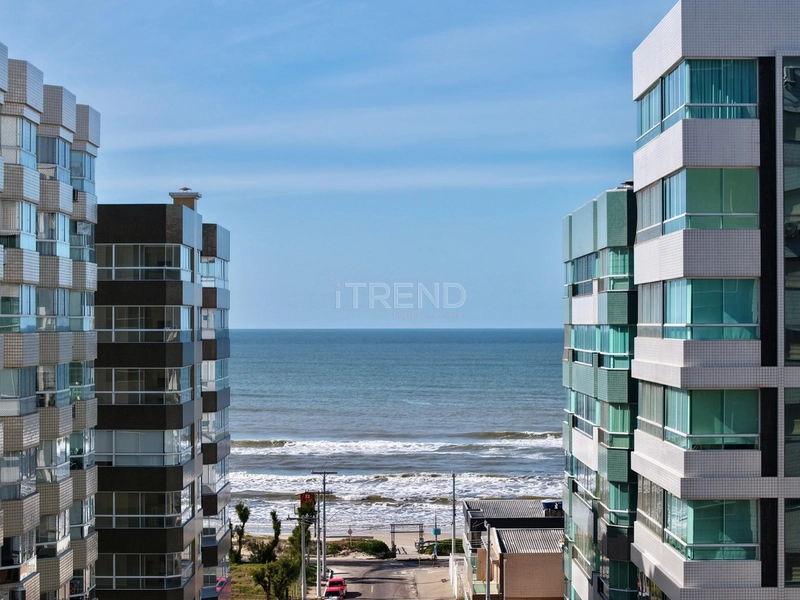 APARTAMENTO À VENDA  COM VISTA PARA O MAR: 2ª foto da galeria de imagens do imóvel