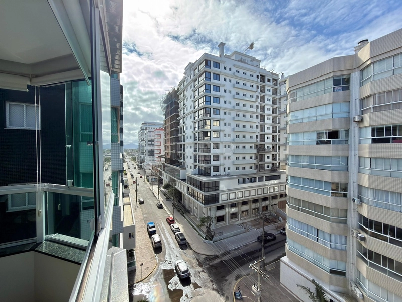 APARTAMENTO À VENDA  COM VISTA PARA O MAR: 8ª foto da galeria de imagens do imóvel