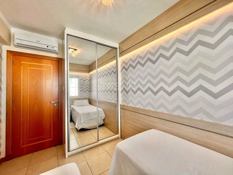 APARTAMENTO DE FRENTE NA NAVEGANTES COM VISTA MAR!: 11ª foto da galeria de imagens do imóvel