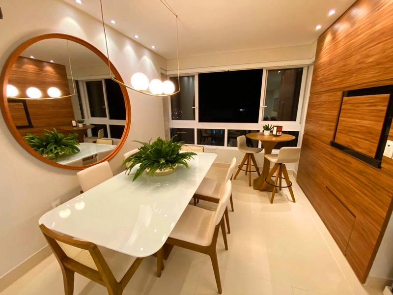 Sacada com Vista do Mar e Cidade: 2ª foto da galeria de imagens do imóvel