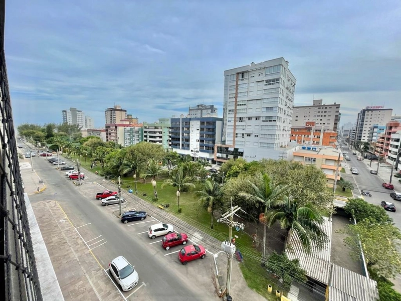 DE FRENTE PARA A PRAÇA: 14ª foto da galeria de imagens do imóvel