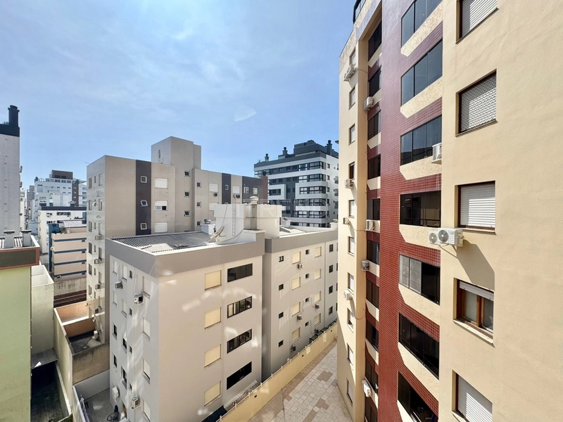 Apartamento 1 dormitório com box: 15ª foto da galeria de imagens do imóvel