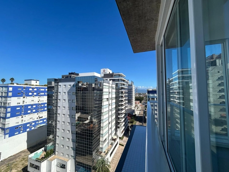Apartamento de esquina em prédio moderno à 2 quadras do mar: 15ª foto da galeria de imagens do imóvel