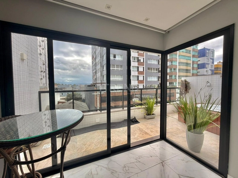 EXCLUSIVIDADE NO NAVEGANTES - Apartamento com terraço e ofurô, rooftop: 3ª foto da galeria de imagens do imóvel