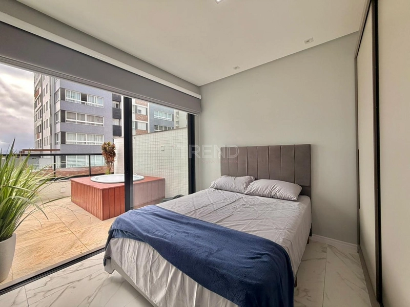 EXCLUSIVIDADE NO NAVEGANTES - Apartamento com terraço e ofurô, rooftop: 1ª foto da galeria de imagens do imóvel