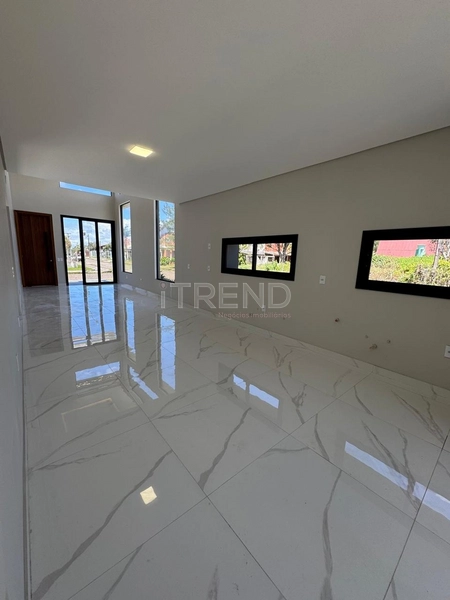 Casa 3 quartos sendo 2 suite ,com piscina ampla em Capão da Canoa: 5ª foto da galeria de imagens do imóvel