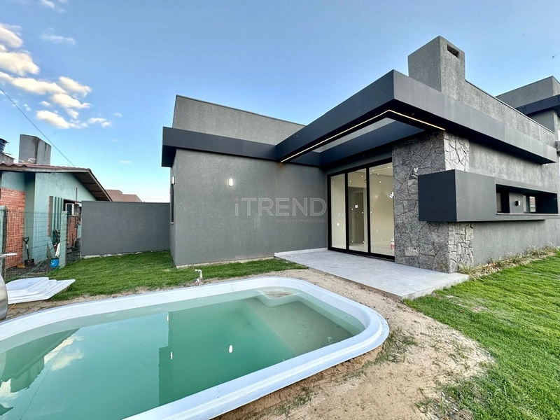 Casa 3 quartos sendo 2 suite ,com piscina ampla em Capão da Canoa: 10ª foto da galeria de imagens do imóvel