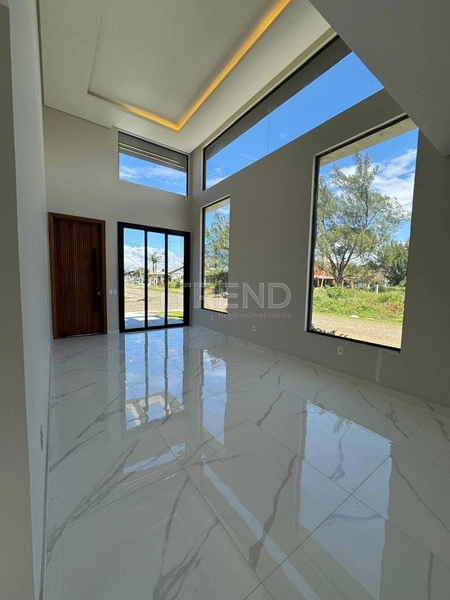 Casa 3 quartos sendo 2 suite ,com piscina ampla em Capão da Canoa: 6ª foto da galeria de imagens do imóvel