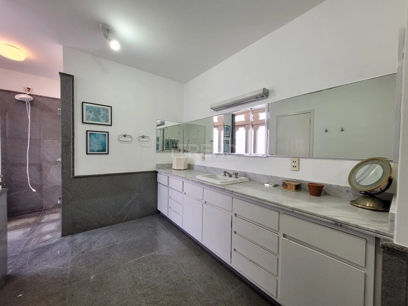 Excelente casa a beira mar de Atlântida: 4ª foto da galeria de imagens do imóvel