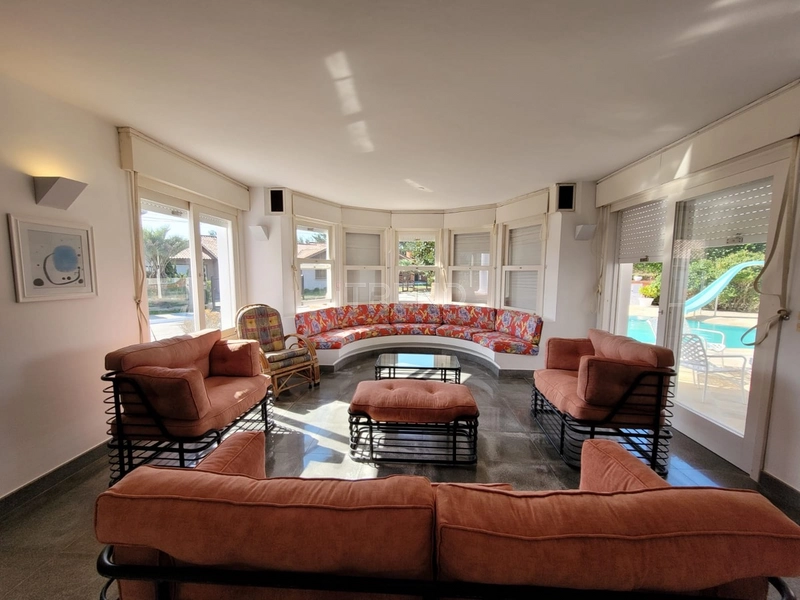 Excelente casa a beira mar de Atlântida: 9ª foto da galeria de imagens do imóvel