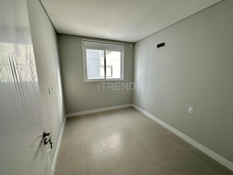 APARTAMENTO AMPLO, NUNCA HABITADO NO BAIRRO NAVEGANTES!: 4ª foto da galeria de imagens do imóvel