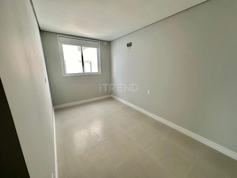APARTAMENTO AMPLO, NUNCA HABITADO NO BAIRRO NAVEGANTES!: 3ª foto da galeria de imagens do imóvel