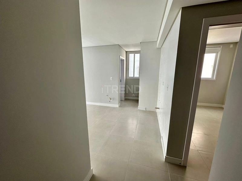 APARTAMENTO AMPLO, NUNCA HABITADO NO BAIRRO NAVEGANTES!: 2ª foto da galeria de imagens do imóvel
