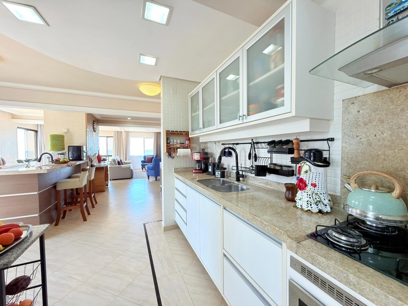 APARTAMENTO À VENDA COM VISTA PARA O MAR! 3 DORMITÓRIOS 3 VAGAS: 9ª foto da galeria de imagens do imóvel