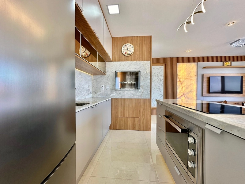 APARTAMENTO À VENDA FINAMENTE DECORADO: 3ª foto da galeria de imagens do imóvel