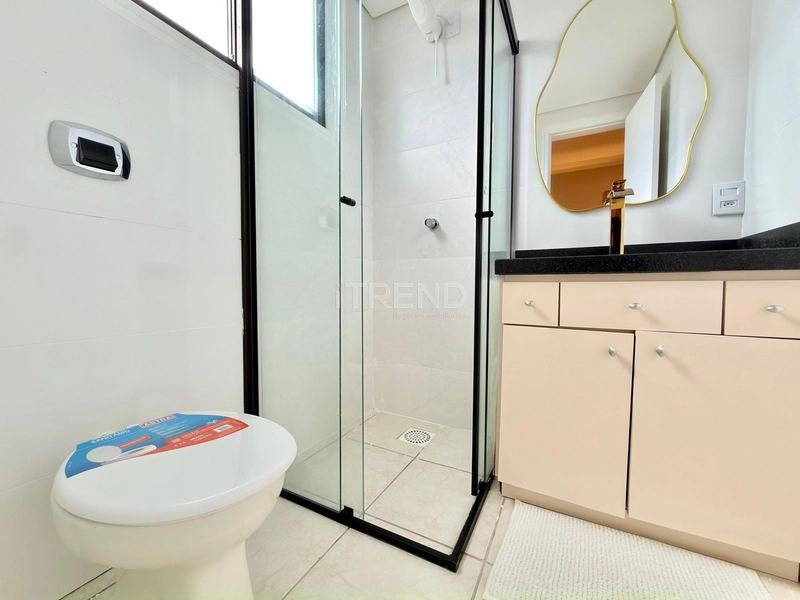 APARTAMENTO À VENDA COM VISTA PARA O MAR: 2ª foto da galeria de imagens do imóvel
