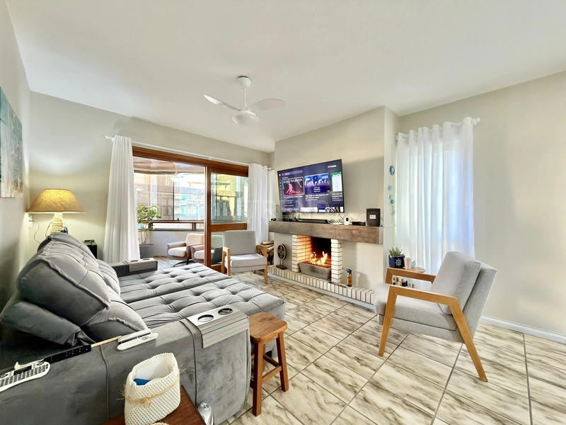 APARTAMENTO GIGANTE À VENDA COM SACADA: 3ª foto da galeria de imagens do imóvel